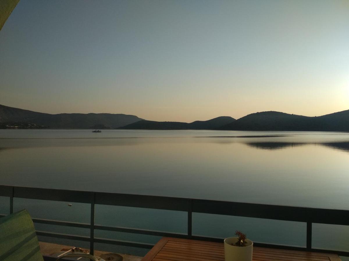 Appartamento Marilena Seaside House Elounda Esterno foto